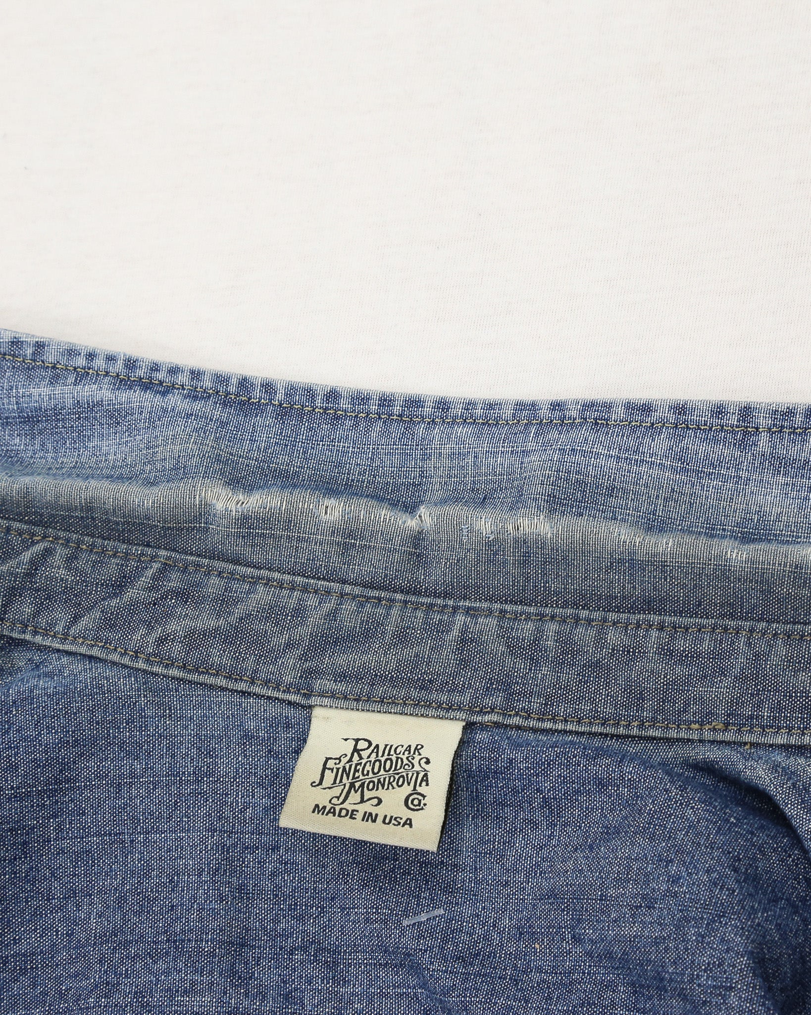 Shirt collar damage detail repair